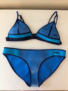 triangl swimwear Blue & Teal Colorblock Velvet Bikini Set Size S
